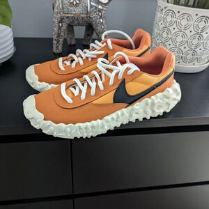 Nike Overbreak hot curry